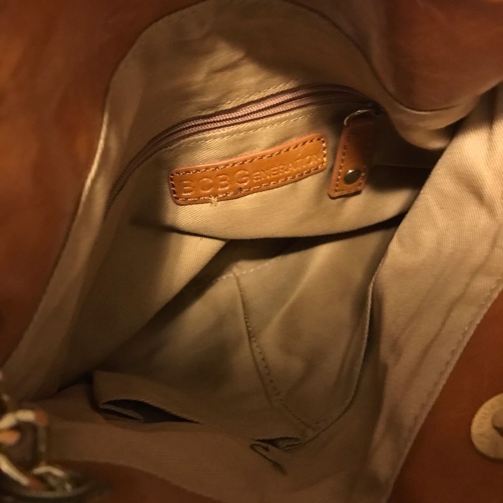 Purse - Picture 2 of 3